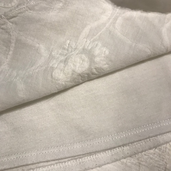 White skirt❤️ - Picture 4 of 4